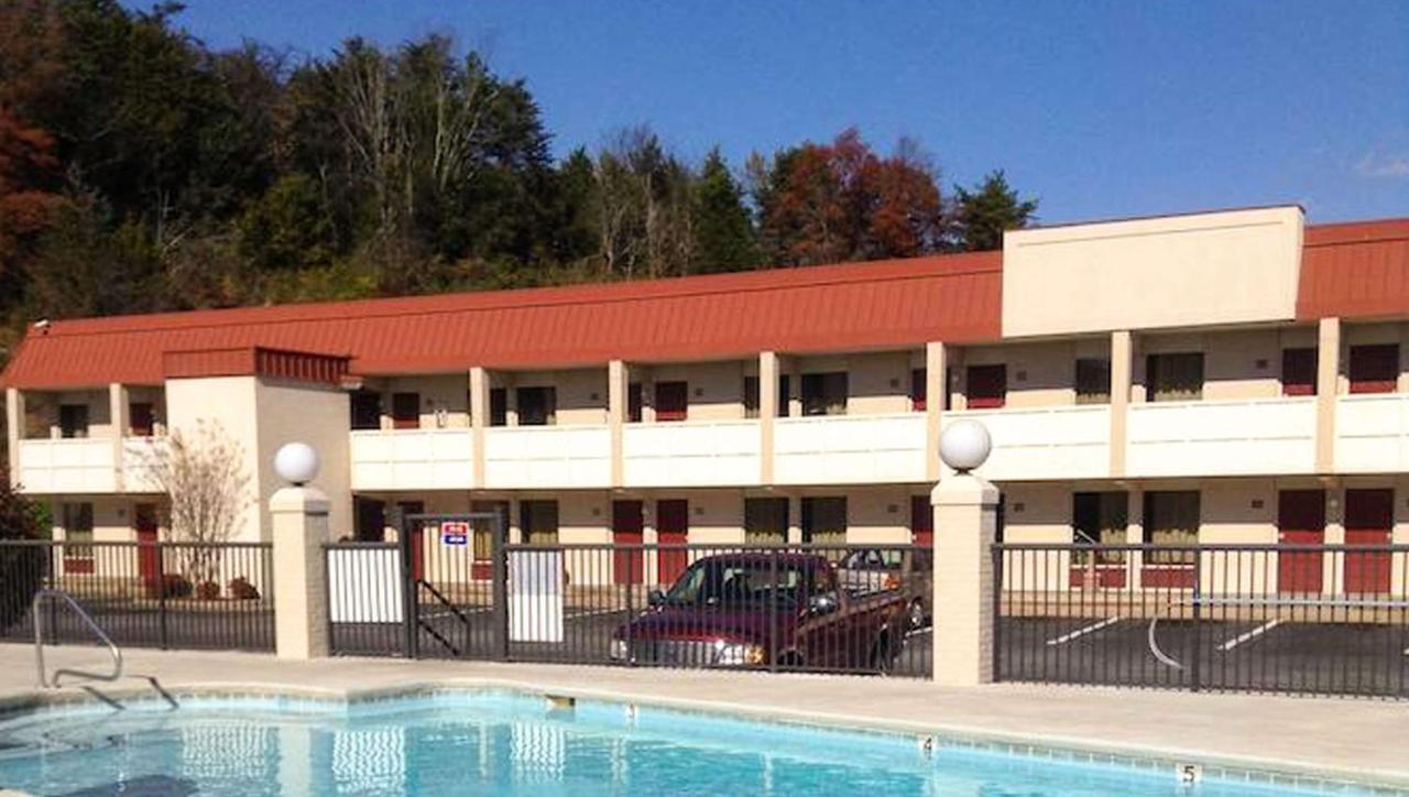 Astoria Hotel Danville West Exteriör bild